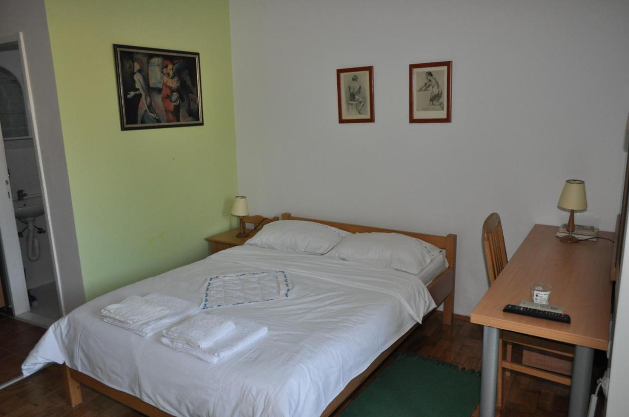 Studio Apartmani Pergolo Centar Soko Banja Luaran gambar