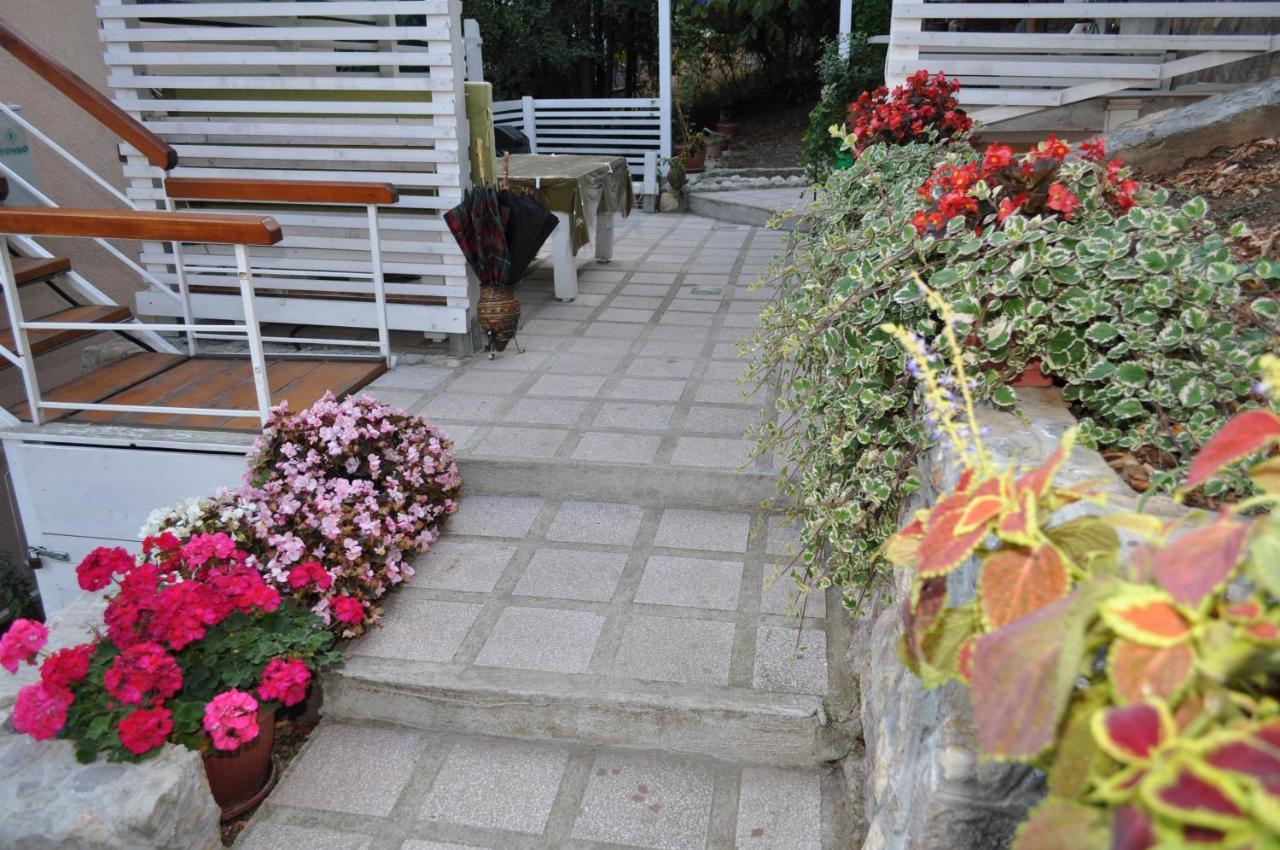 Studio Apartmani Pergolo Centar Soko Banja Luaran gambar