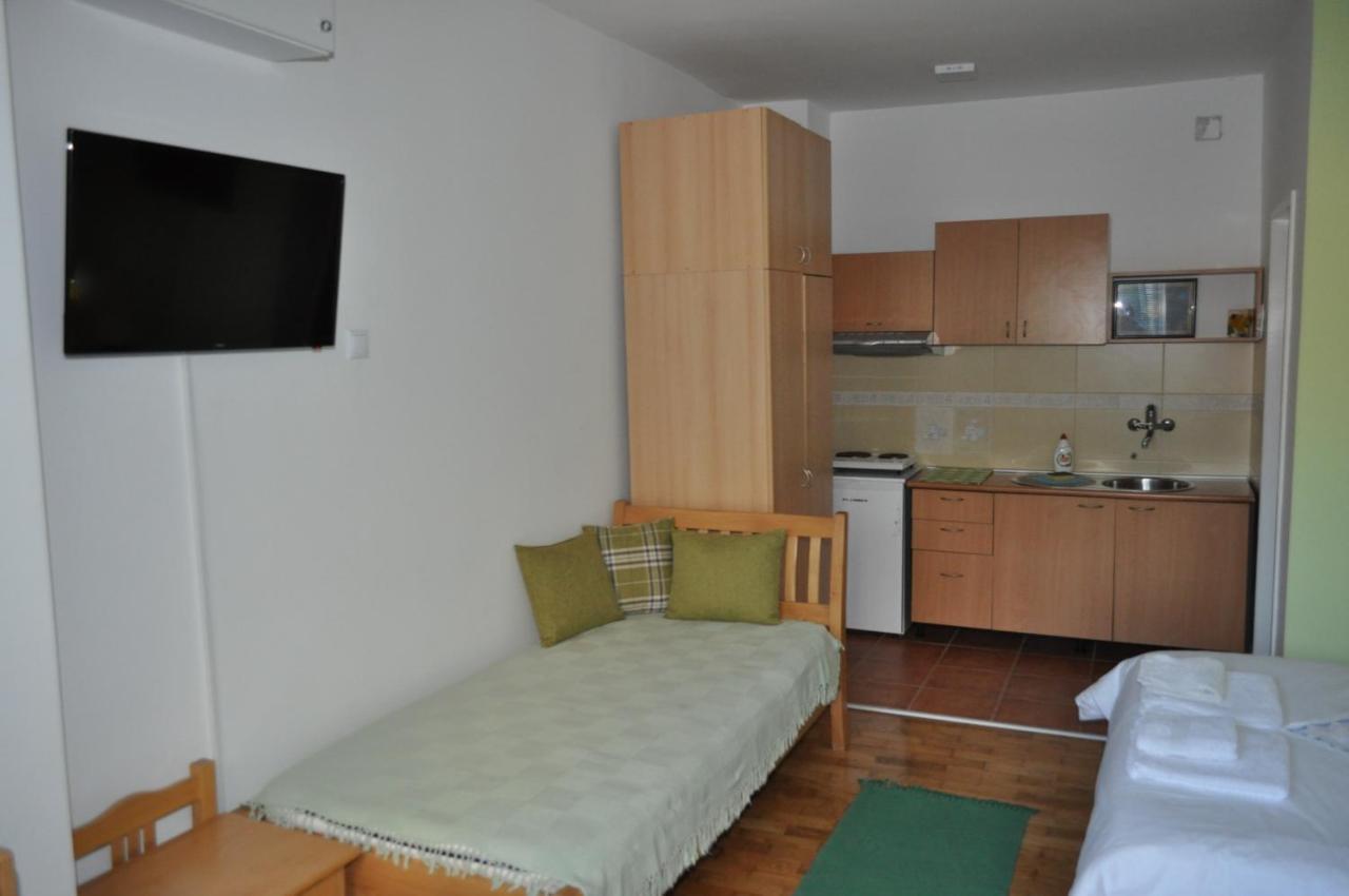 Studio Apartmani Pergolo Centar Soko Banja Luaran gambar