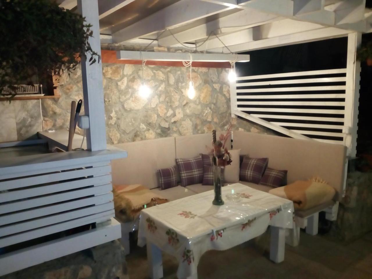 Studio Apartmani Pergolo Centar Soko Banja Luaran gambar